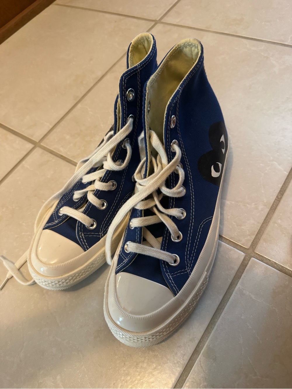 Comme de Garcons x converse collab